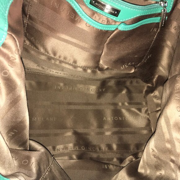 Antonio Milani Carry-All Leather Hobo - Picture 10 of 13